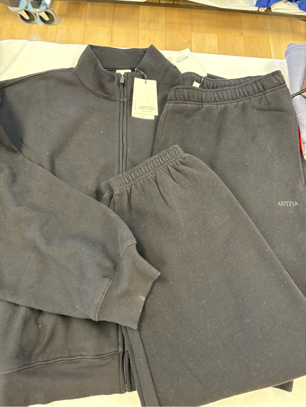 NWT aritzia sweatfleece set